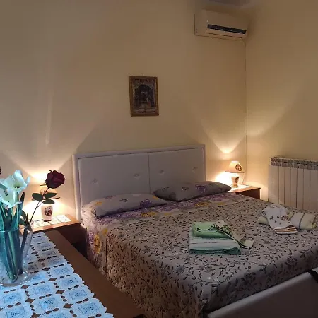 Relax House Джардини-Наксос