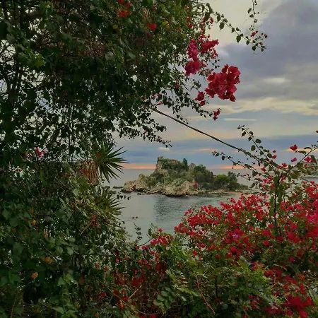 Relax House Giardini-Naxos