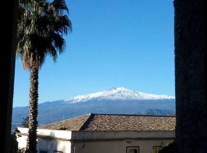 Relax House Holiday home Giardini Naxos